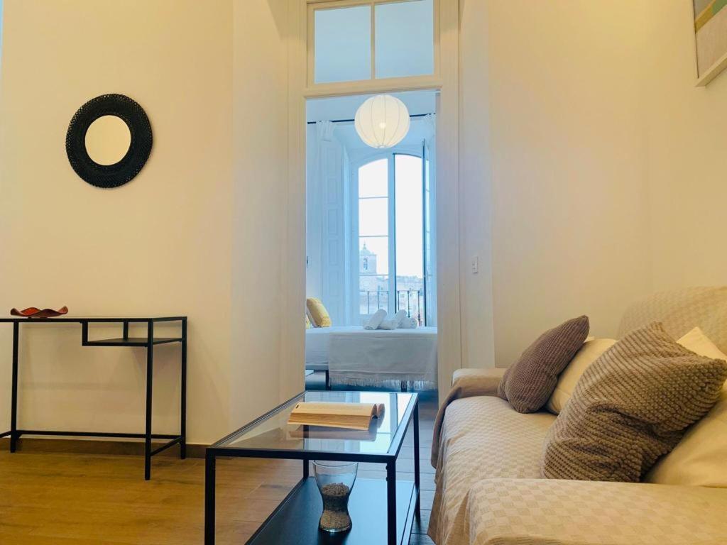 Apartamentos Alcazaba Málaga Dış mekan fotoğraf